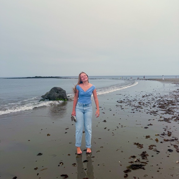 maebynhart29